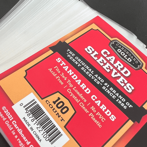 Cardboard Gold Card Sleeves, nærbilde